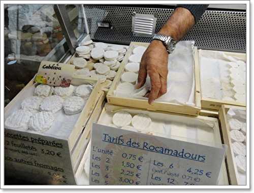 Rocamadours chauds au miel, salade d'endives aux noix