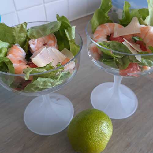 Salade de crevettes au pamplemousse