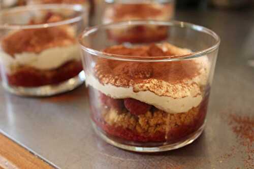 Tiramisu au pain d'épices et framboises