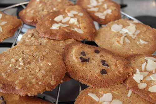 Tuiles aux amandes et pain d'épices