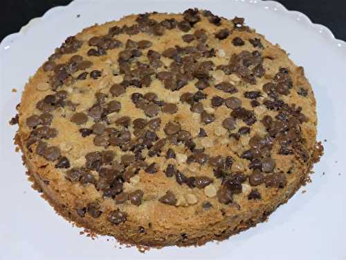 Blondie aux pépites trois chocolats