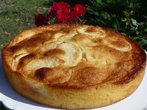 Gâteau aux pommes amandine