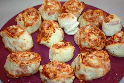 Pizza rolls