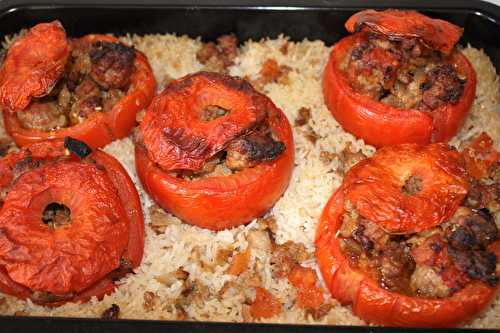 Tomates farcies sur lit de riz Basmati