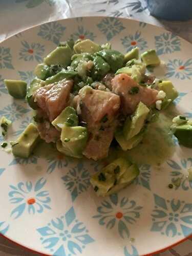 TARTARE GOURMAND SAUMON AVOCAT