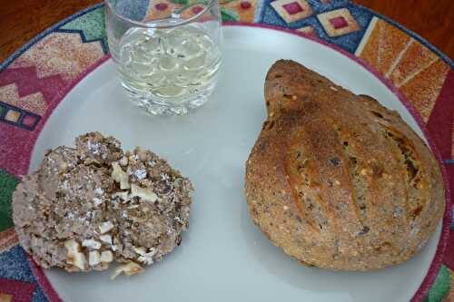 La recette des petits pains aux figues séchées et aux céréales, au levain