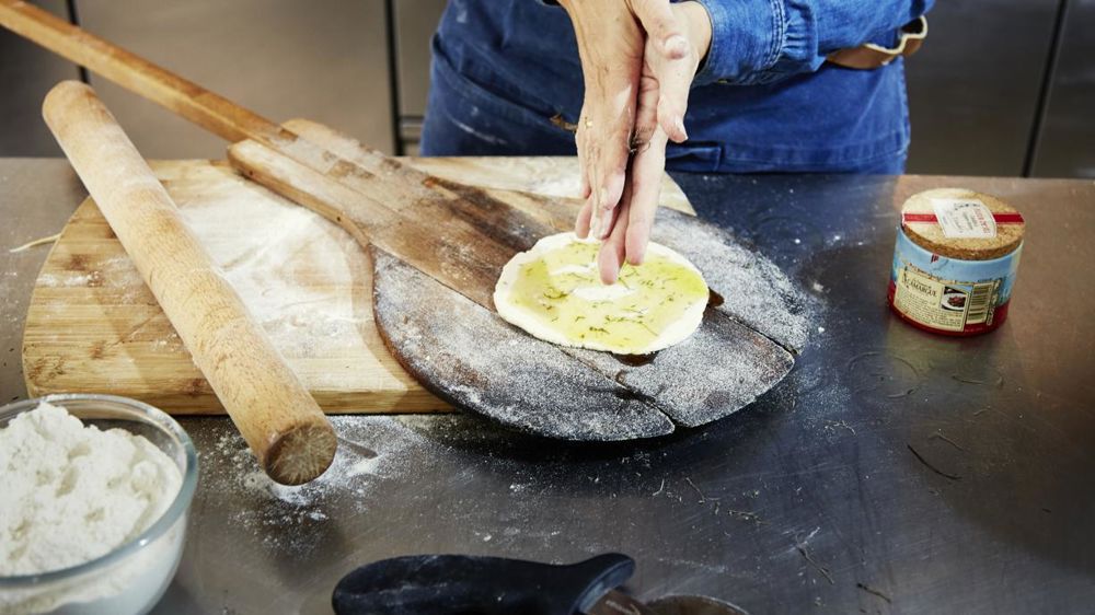 Recette de la pâte pizza sans gluten, de Nadia Sammut 