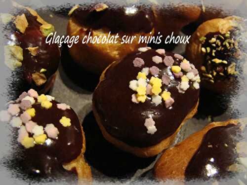 Glacage pour éclairs et choux.... simple et efficace !