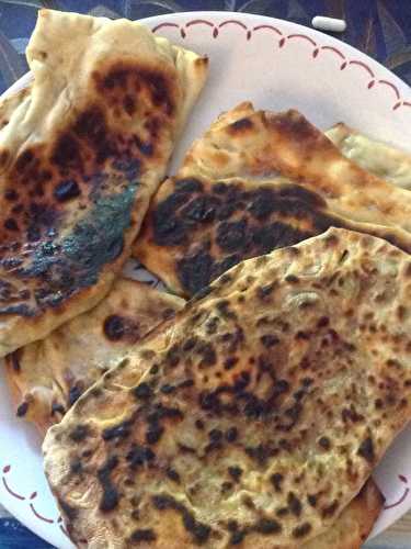 Gözleme ( crêpes turques salées et fourrées )