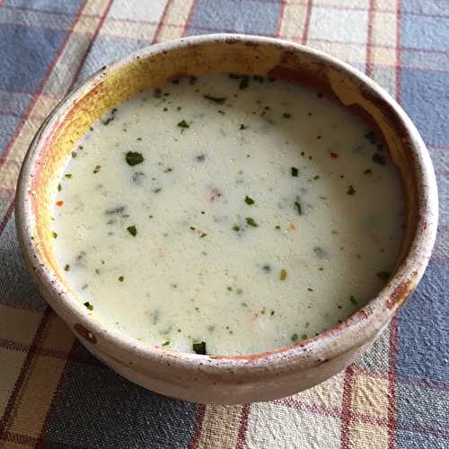 Yayla çorbası ( Soupe au yaourt )