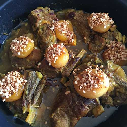 Tajine de veau aux amandes et aux abricots