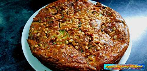 Gâteau aux courgettes, chèvre et pignons de pin