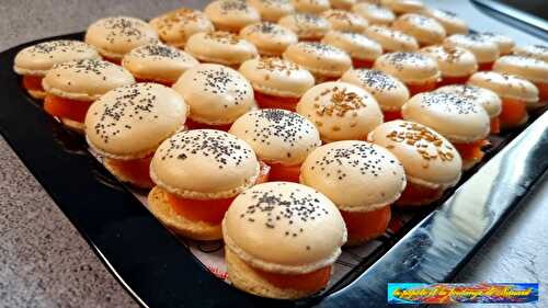 Macarons au chèvre frais et saumon