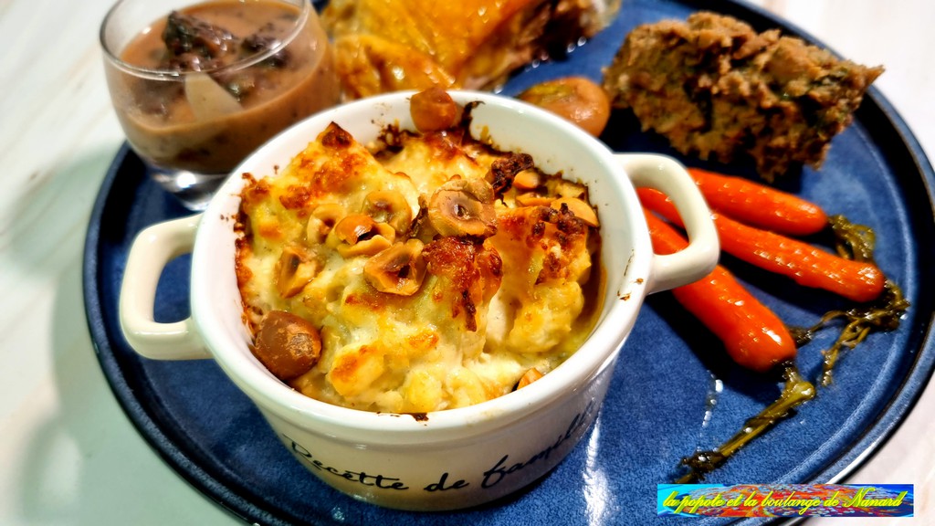 Petits gratins de chou-fleur à la ricotta et aux noisettes