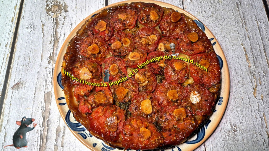 Tarte tatin aux tomates, ail et vinaigre balsamique