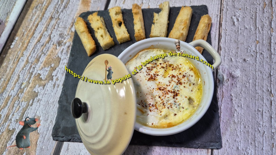 Œuf cocotte au jambon sec et comté