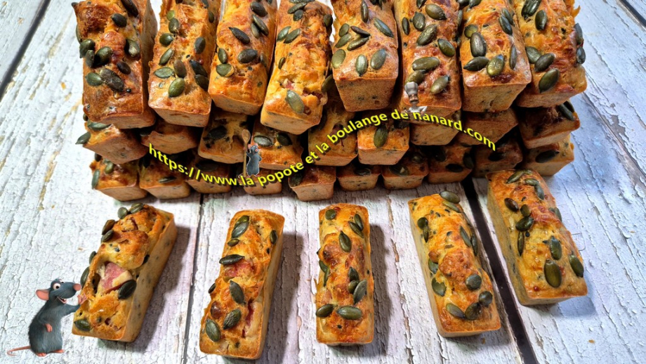 Mini-cakes à la saucisse de Molène et oignons au cidre