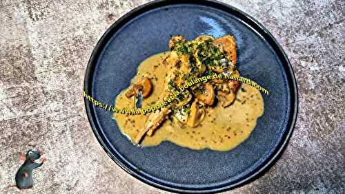 Lapin à la moutarde à l'ancienne et aux champignons