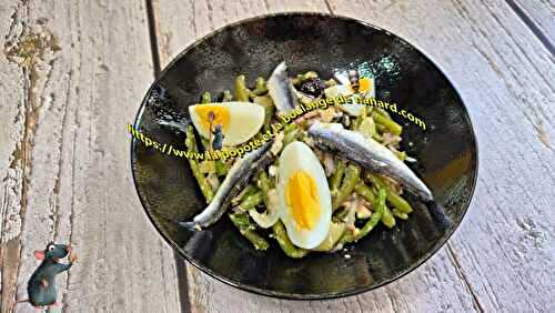 Salade de haricots verts au thon et aux anchois.