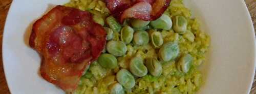 Risotto au pesto de fève et sa chips de Pancetta