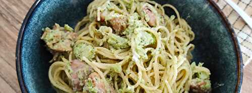Spaghetti brocolis, ail et fines herbes