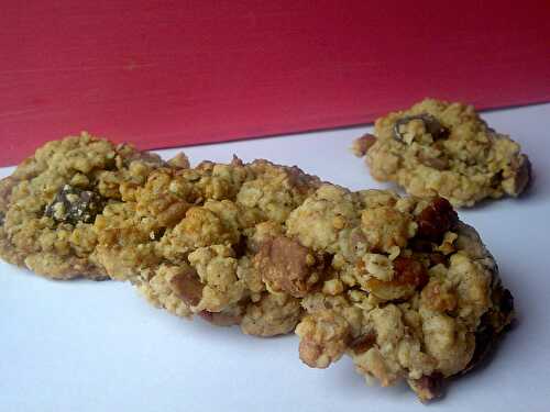 Cookies au beurre de cacahuètes, pépites de chocolat et noix de pécan - La ronde des délices
