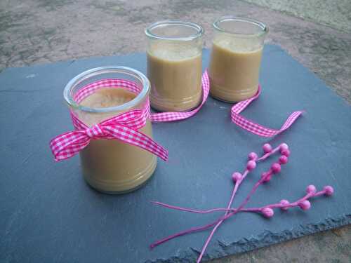 Crème façon danette au sucre muscovado et fève tonka