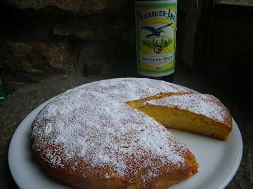 Gateau aux fruits et Pontarlier anis