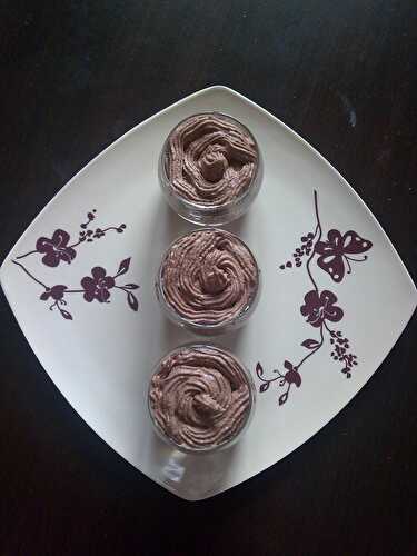 Mousse au chocolat épicée