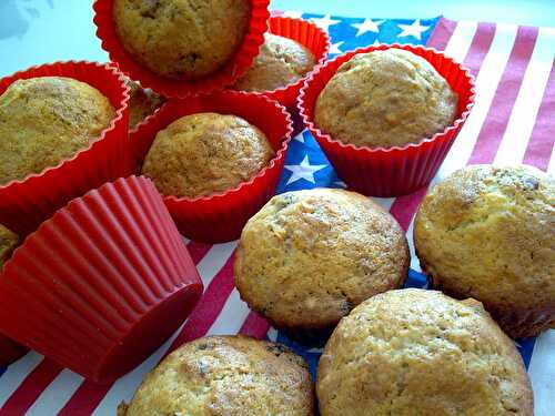 Muffins aux noix, raisins secs et liqueur de caramel