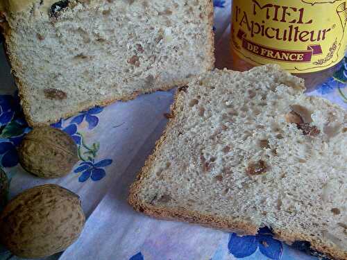 Pain à la cannelle et aux noix