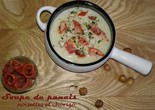 Soupe de panais aux noisettes et chorizo