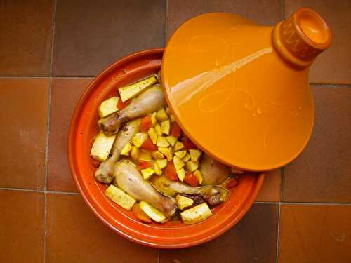 Tajine de poulet au panais et abricots secs