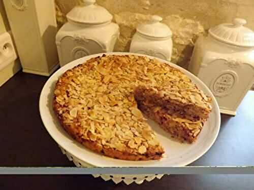 Cookie géantissime aux amandes et pépites de framboises