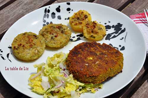 Galettes de lentilles blondes et tomates provençales