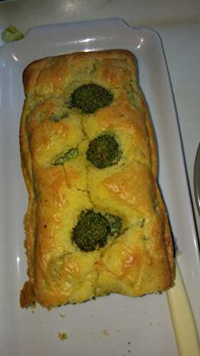 CAKE AU BROCOLI, MASCARPONE, ORANGE ET MENTHE