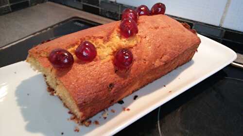 CAKE AUX FRUITS CONFITS