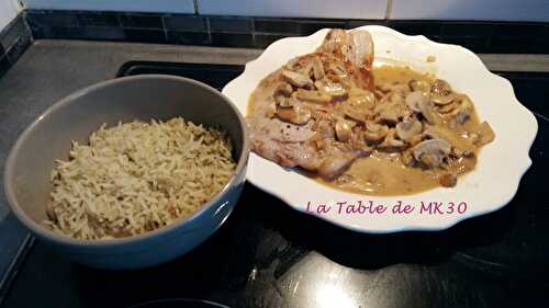 CÔTE DE VEAU AUX CHAMPIGNONS ET RIZ PARFUMÉ