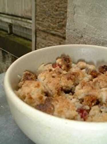 CRUMBLE RHUBARBE FRAISES