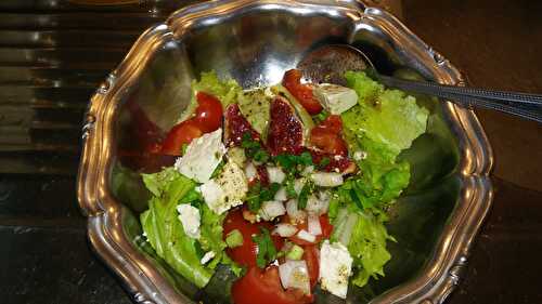 SALADE TOMATES, FIGUES ET FETA