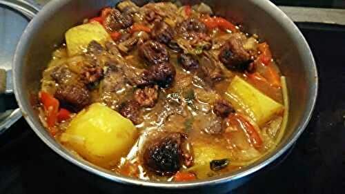 TAJINE D'AGNEAU AUX FIGUES SÈCHES