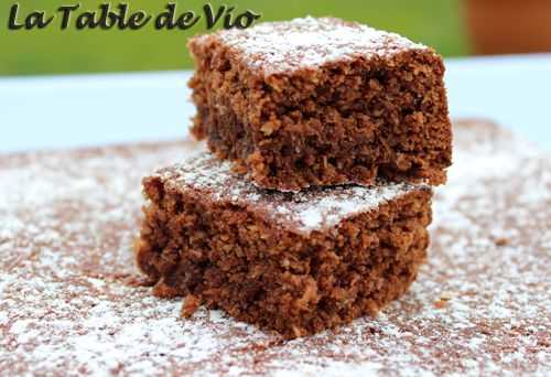 Gâteau moelleux chocolat / noix de coco - La table de Vio