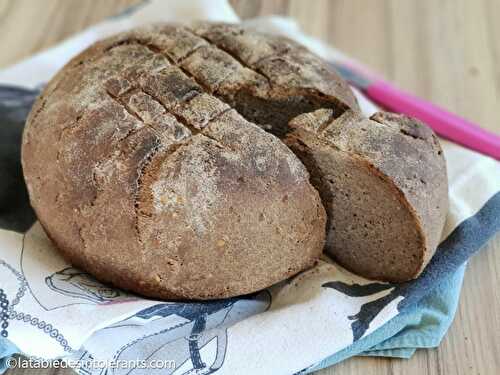 PAIN AU LEVAIN AUX GRAINES DE LIN À INDICE GLYCÉMIQUE BAS sans gluten