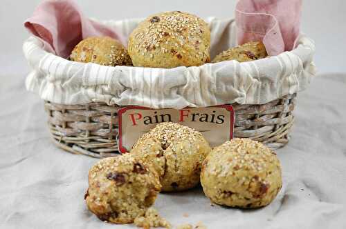 PETITS PAINS NOIRS AUX NOIX sans gluten ni lait ni sucre ni levure