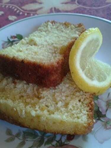 Cake amandes fraîches, zestes de citrons et huile d’olive