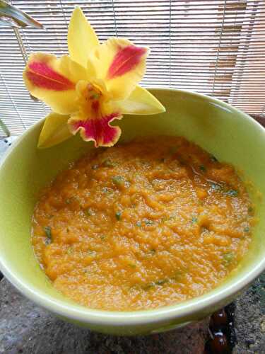 Soupe de carotte, cumin et coriandre