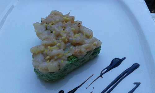 Tartare de St Jacques et ses petits pois