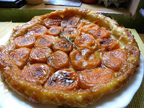 Tarte Tatin abricot et romarin