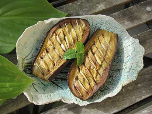 Aubergines rôties au four