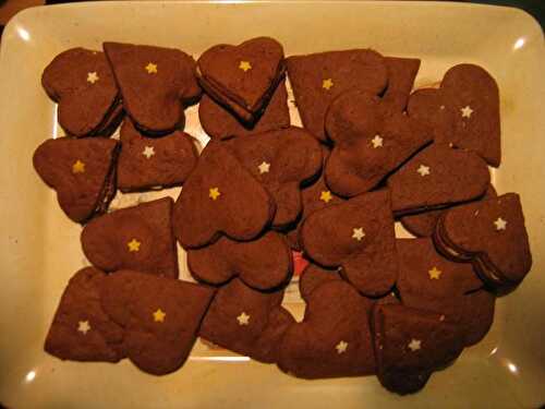 Biscuits au chocolat fourrés à plein de trucs